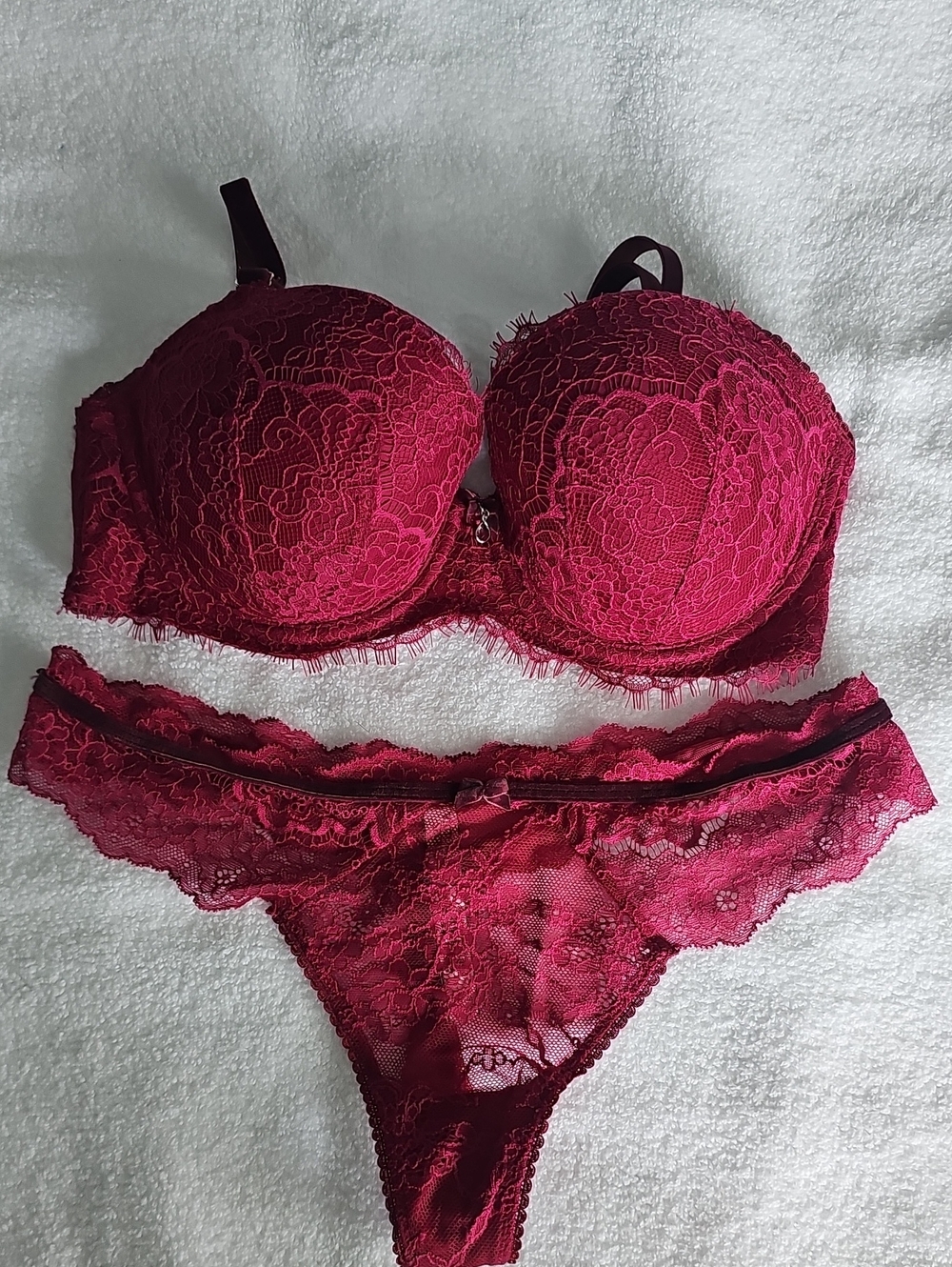 Victoria's Secret Lace Push-Up Bra & Thong Set in Deep Berry